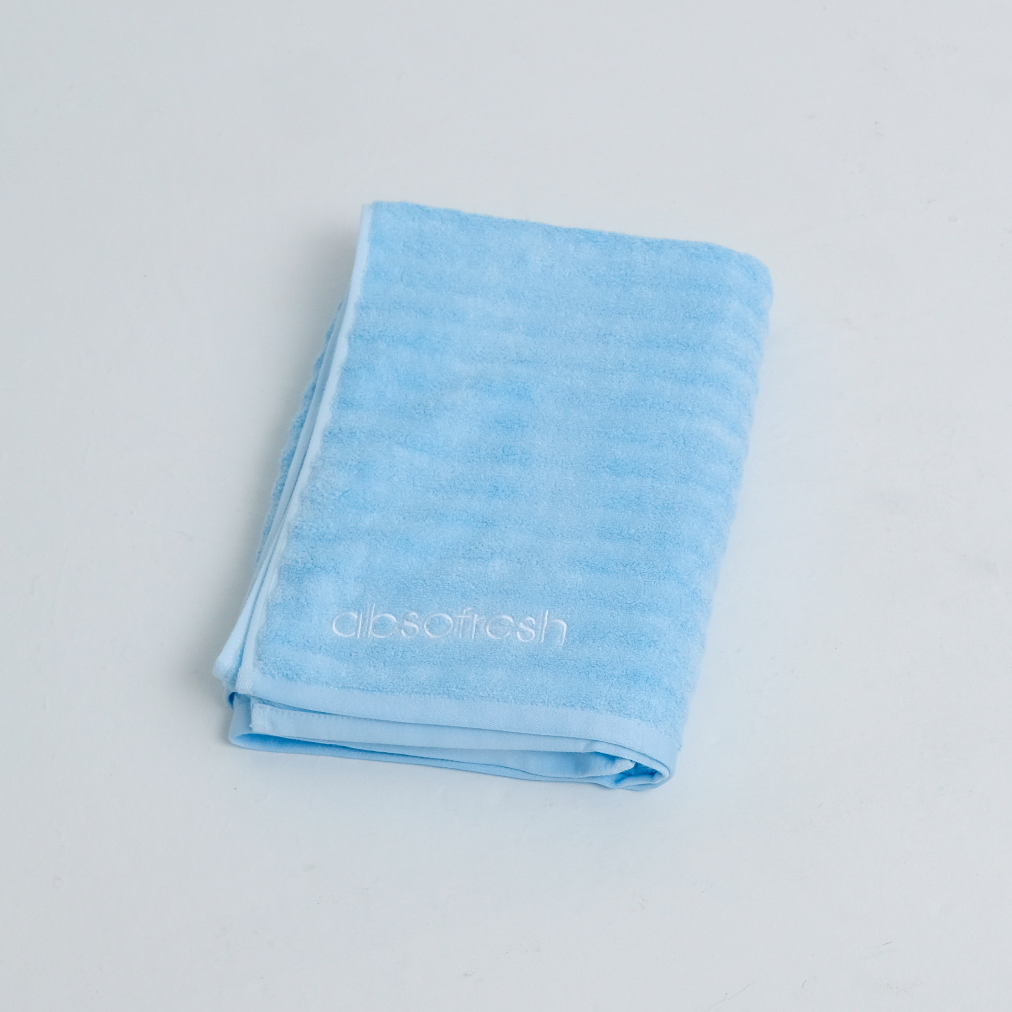 Absofresh CloudWeave™ Bath Towel